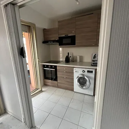 Juan Les Pins T1 Bis 503 Апартаменти Антіб
